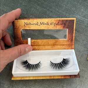 NATURAL MINK EYE LASHES BY LAREEN 008 Lareen 008 False Eyelashes in Black